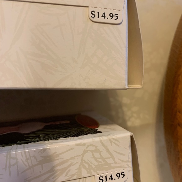 Barbie Hallmark Keepsake Ornaments, Collectors Edition. Years 1996 & 2000 - Picture 4 of 5